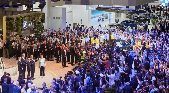A rush of visitors to IAA MOBILITY 2023: Enthusiasm and fascination for the future of mobility.